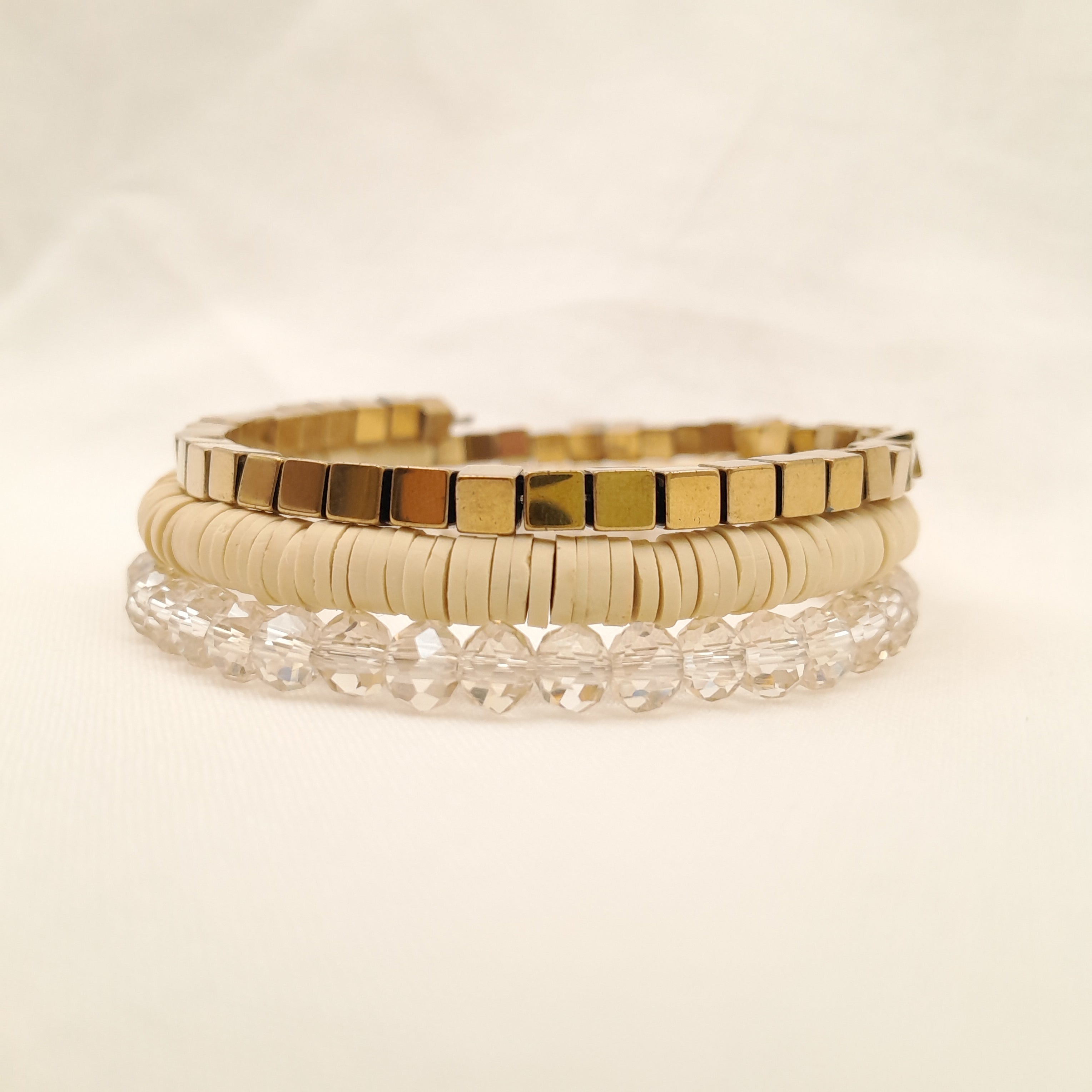 Rani Coil Bracelet - Natural