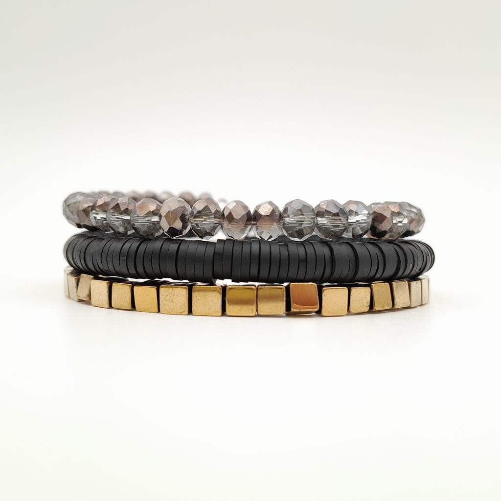 Rani Coil Bracelet - Graphite