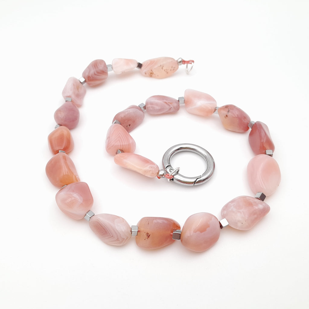 Pebble Necklace - Apricot Agate