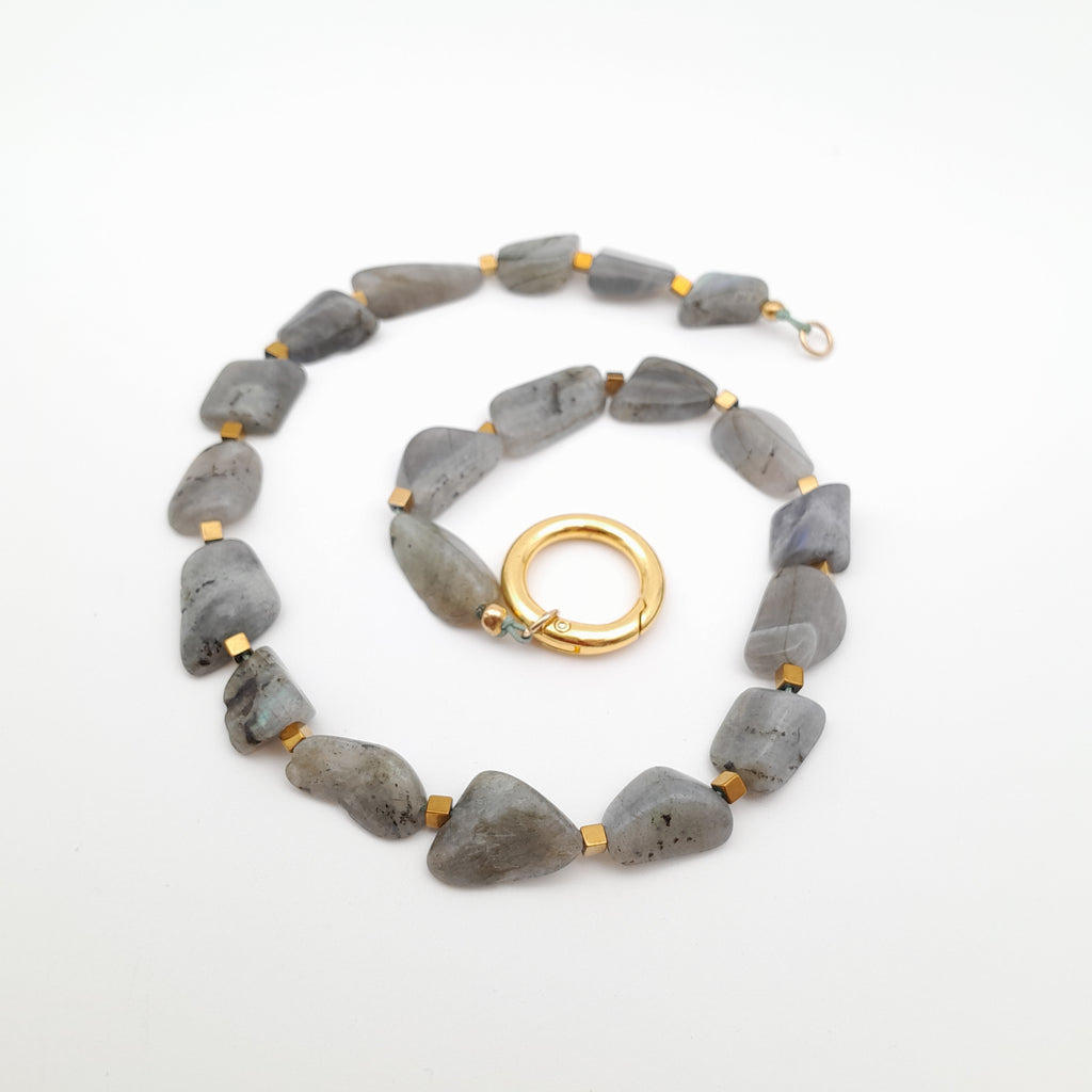 Pebble Necklace - Labradorite