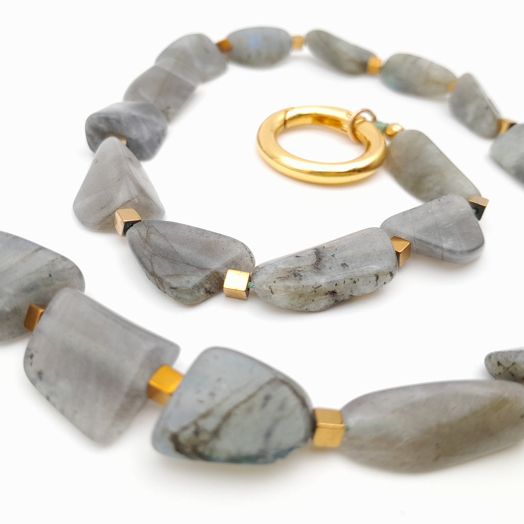 Pebble Necklace - Labradorite
