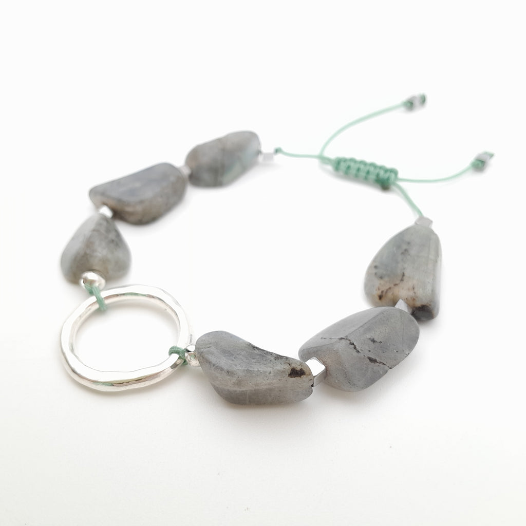 Pebble Sliding Bracelet - Labradorite