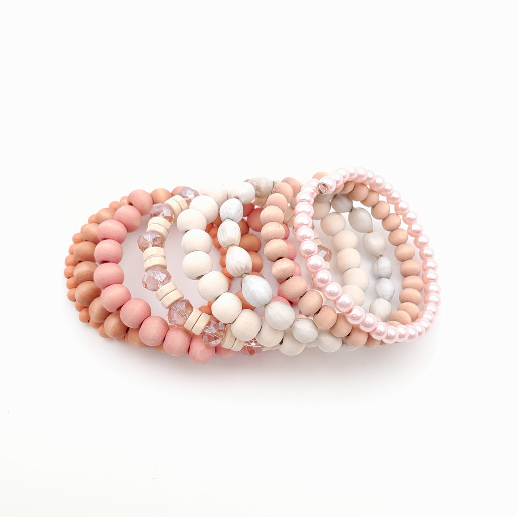 Large Coil Bracelet - Salmon
