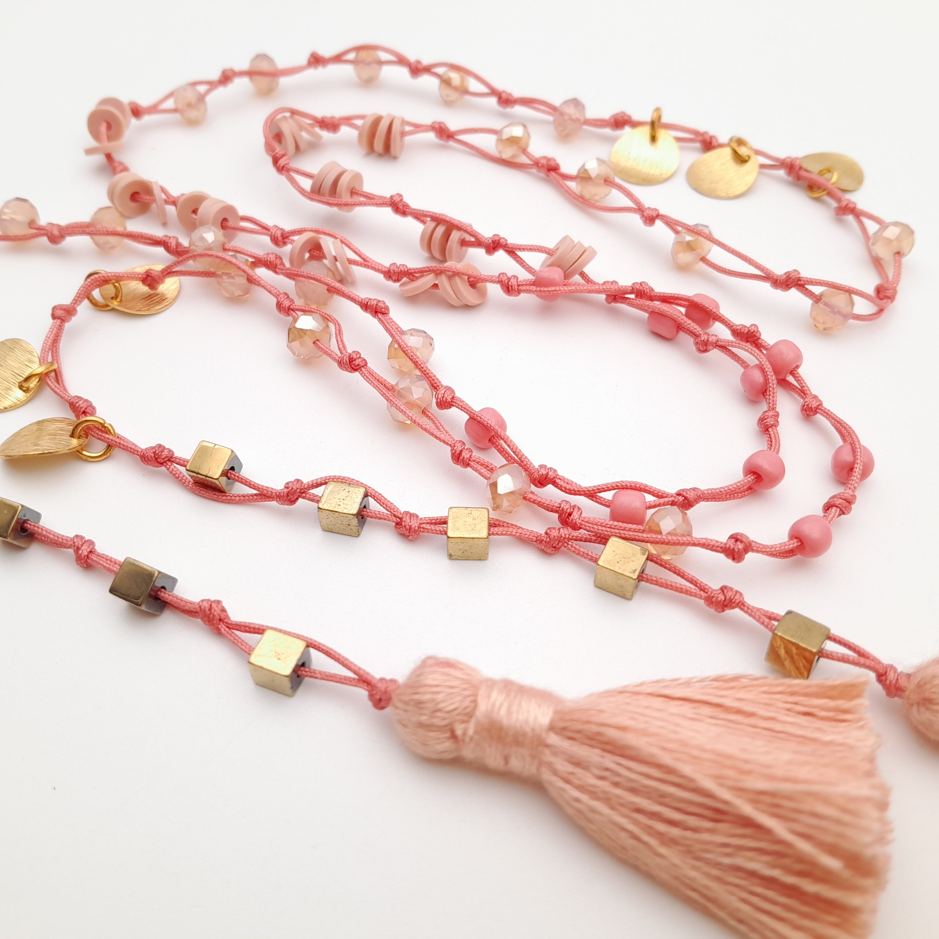 Rani Tassel Necklace - Salmon